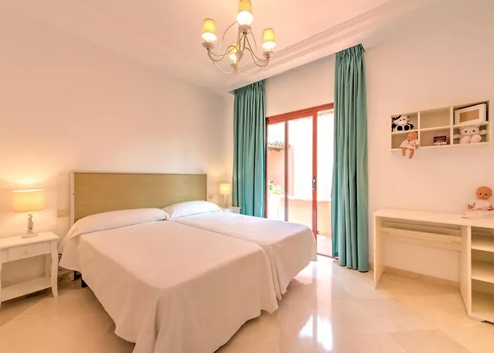 Luxury Penthouse In Jardines De Don Carlos Marbella