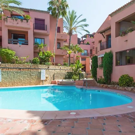 Luxury Penthouse In Jardines De Don Carlos * Марбелья