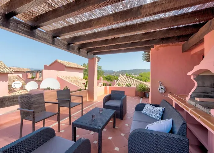 Luxury Penthouse In Jardines De Don Carlos شقة *