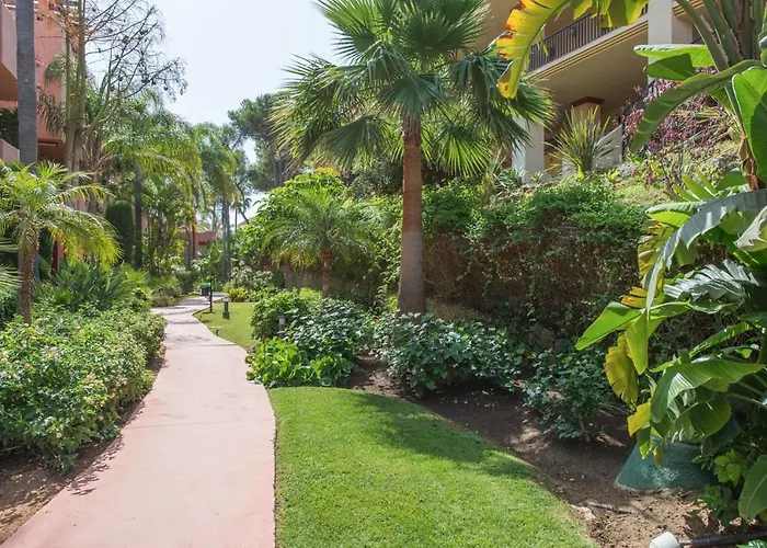 Luxury Penthouse In Jardines De Don Carlos Marbella